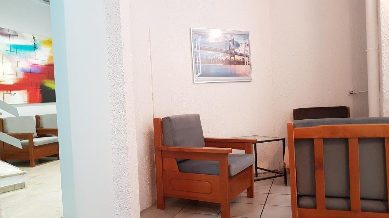 Palette Apartment Chocolate - Athens Center, 6 Bd, 3 Bath Екстериор снимка