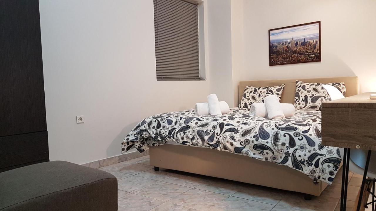 Palette Apartment Chocolate - Athens Center, 6 Bd, 3 Bath Екстериор снимка
