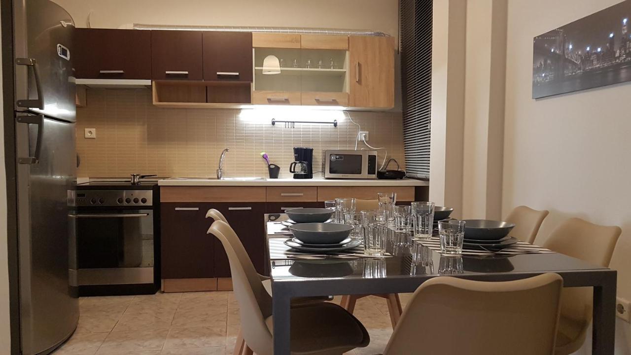 Palette Apartment Chocolate - Athens Center, 6 Bd, 3 Bath Екстериор снимка