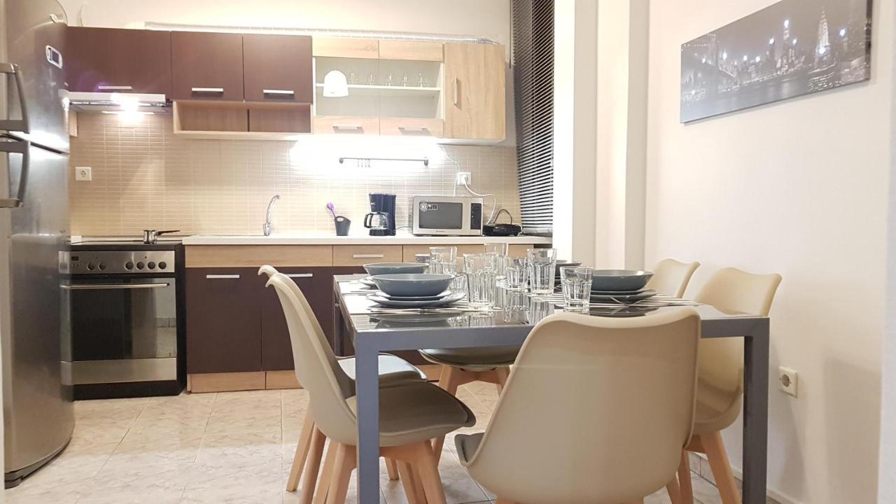 Palette Apartment Chocolate - Athens Center, 6 Bd, 3 Bath Екстериор снимка