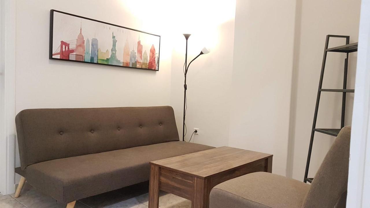 Palette Apartment Chocolate - Athens Center, 6 Bd, 3 Bath Екстериор снимка